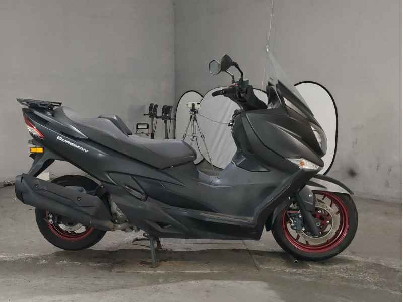 Suzuki Burgman 400 2017