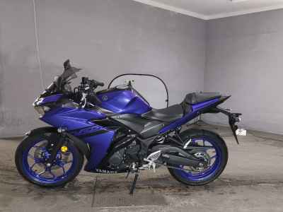 Yamaha YZF-R25 2018