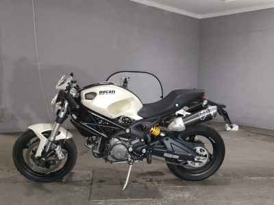 Ducati Monster 696+ 2009