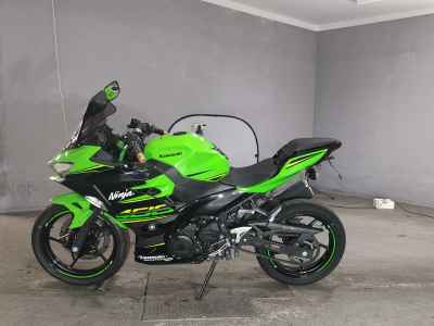 Kawasaki Ninja 400 2019