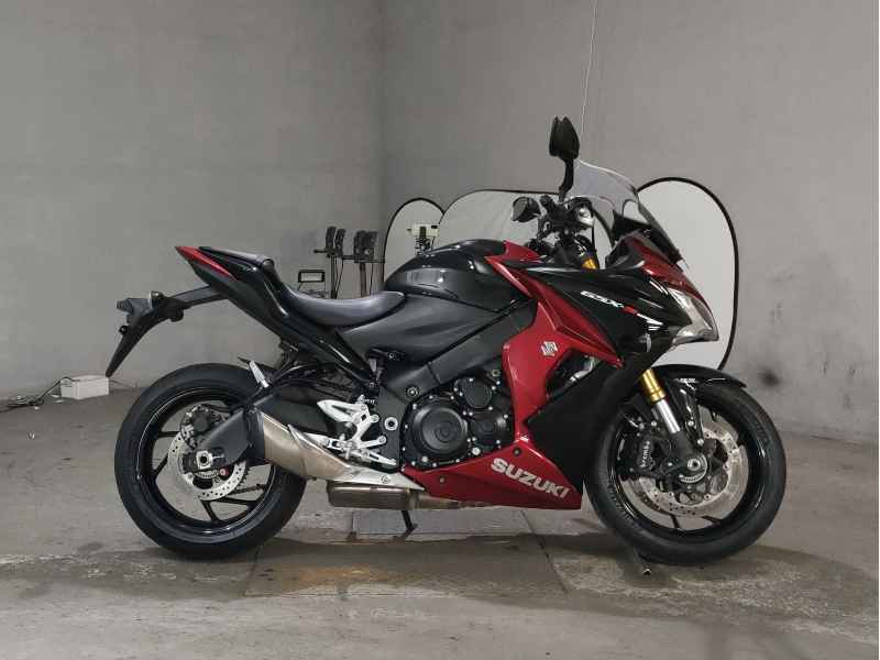 Suzuki GSX-S1000F 2016