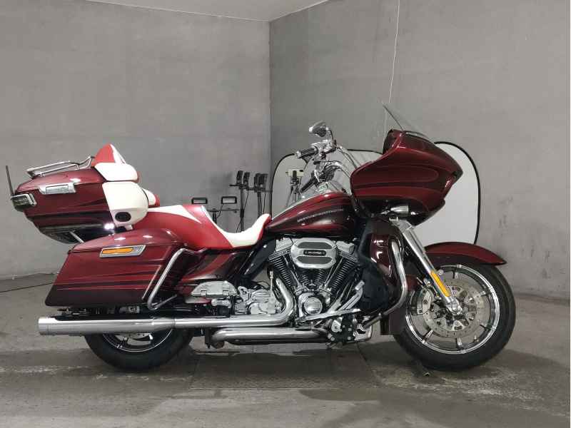 Harley-Davidson Road Glide FLTRUSE1800 2015