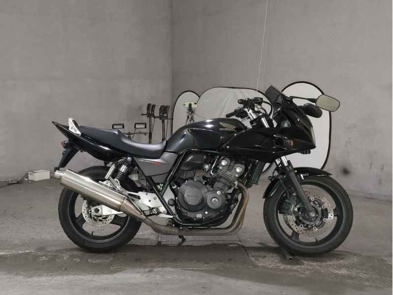Honda CB400SFV 2010