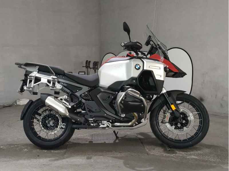 BMW R1300GS Adventure 2025