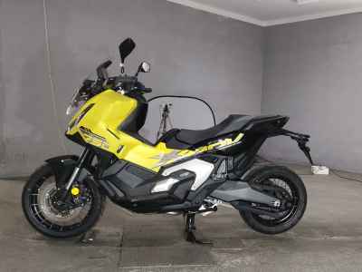 Honda X-Adv 750 2025