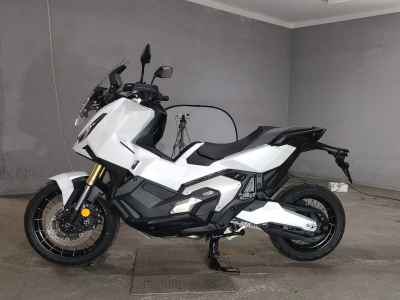 Honda X-Adv 750 2025