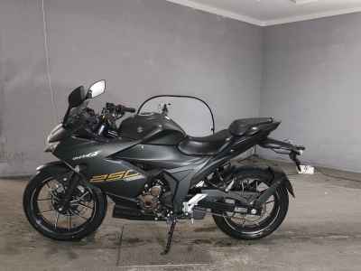 Suzuki Gixxer 250SF
