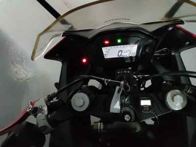 Honda CBR400R 2013