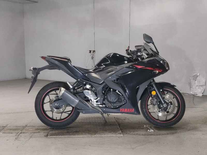 Yamaha YZF-R3 2015