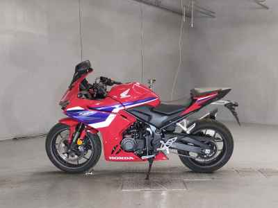 Honda CBR400R 2024