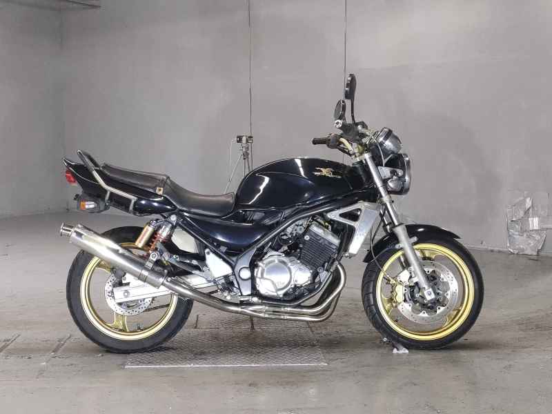 Kawasaki Balius ZR250