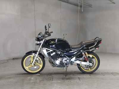 Kawasaki Balius ZR250