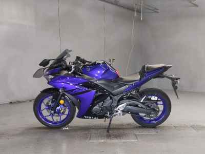 Yamaha YZF-R25 2018