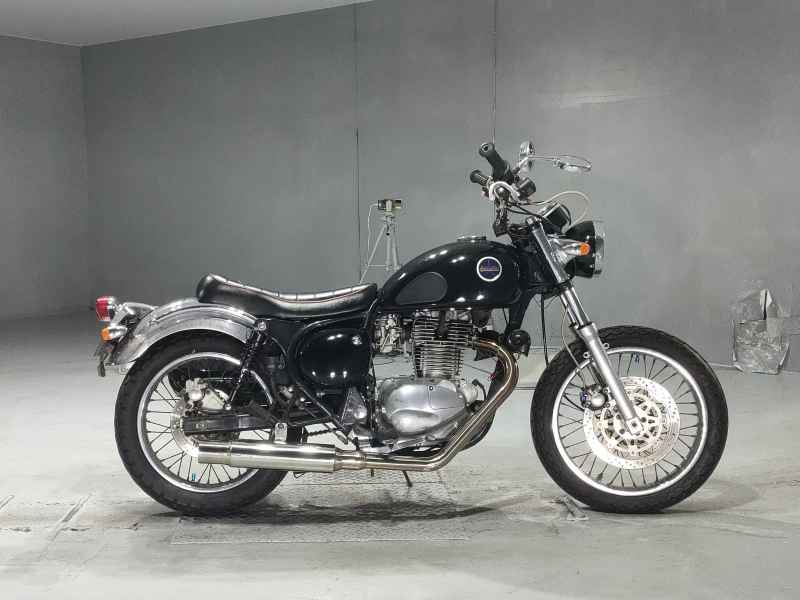 Kawasaki Estrella