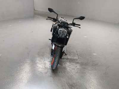 KTM 890 Duke GP 2023