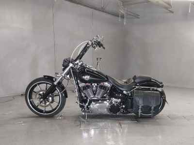 Harley-Davidson Breakout FXSB1580 2015