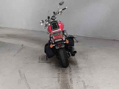Suzuki Boulevard 400 2005