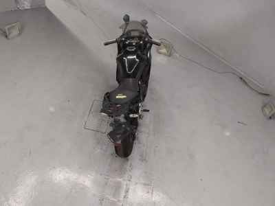 Kawasaki Ninja 400R 2011