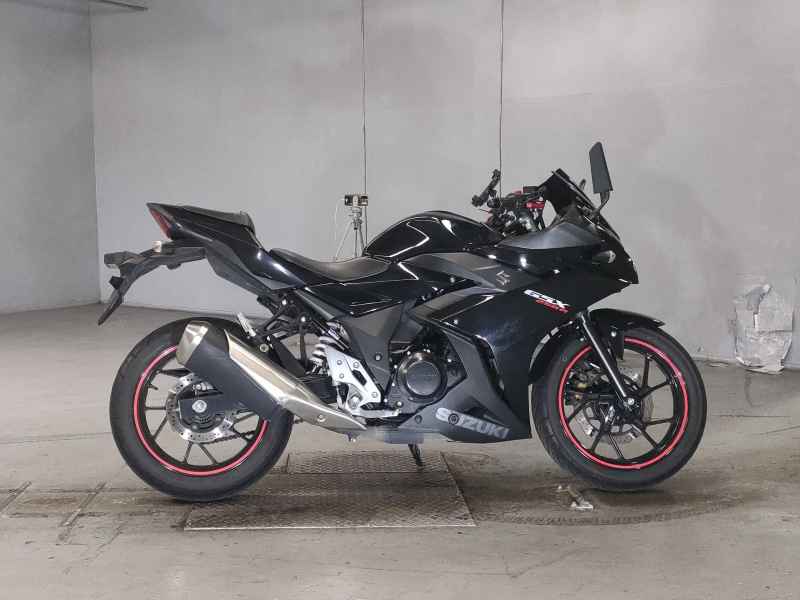 Suzuki GSX250R