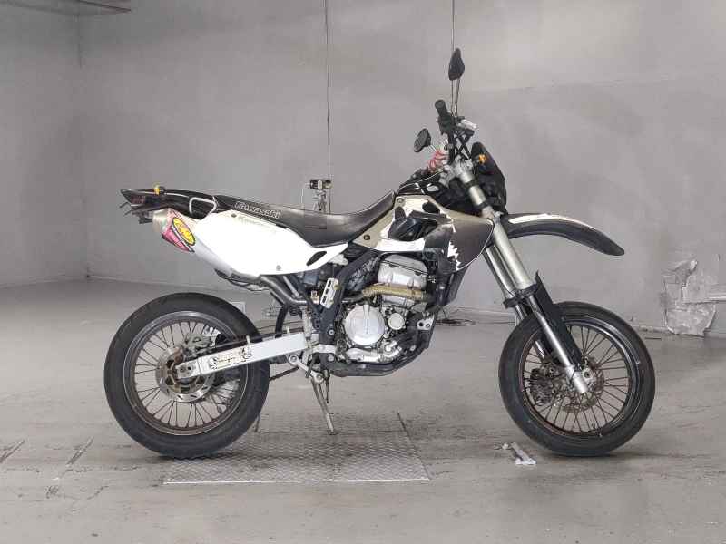 Kawasaki D-Tracker 250 X