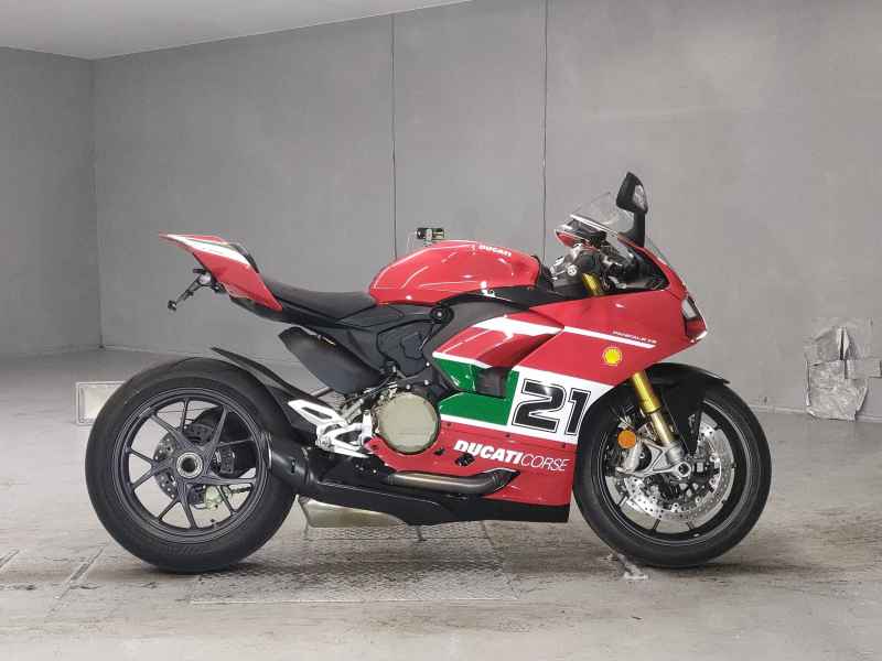 Ducati Panigale V2 Bayliss 2025