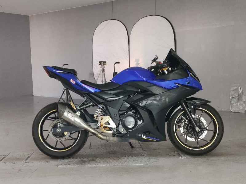 Suzuki GSX250R