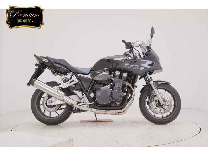 Honda CB1300 Super Boldor 2025