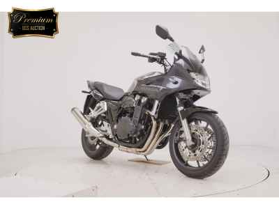 Honda CB1300 Super Boldor 2025