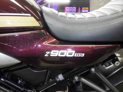 Kawasaki Z900RS 2024