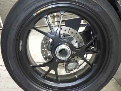 Ducati Streetfighter V4S 2022