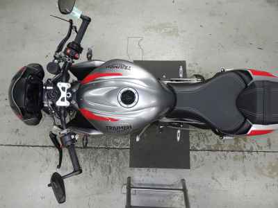 Triumph Street Triple RS 2021