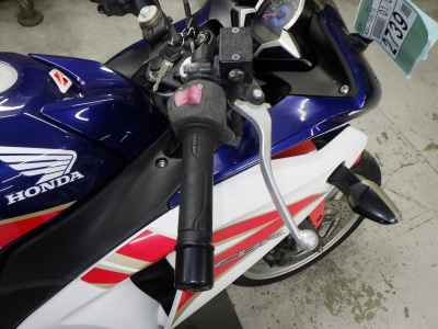 Honda CBR250R 2011
