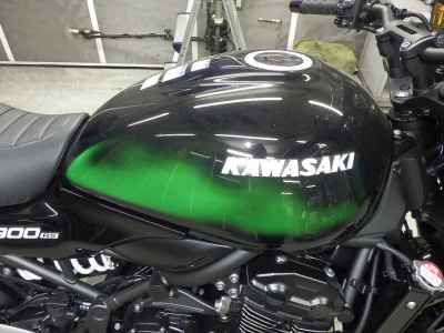 Kawasaki Z900RS Cafe 2025