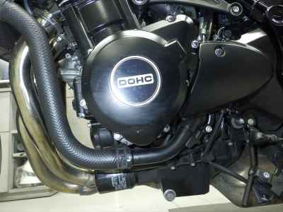 Kawasaki Z900RS 2024