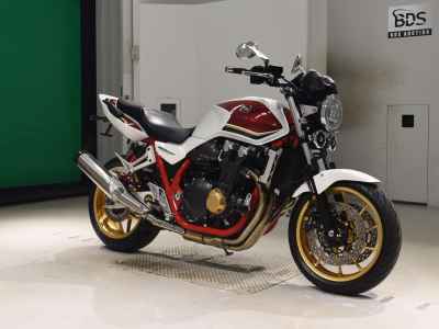 Honda CB1300SF 2022
