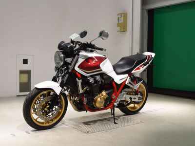Honda CB1300SF 2022