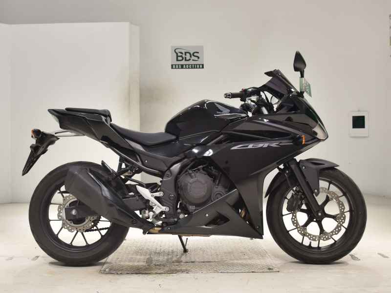 Honda CBR400R 2018