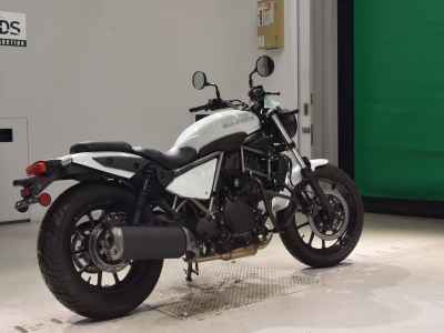 Kawasaki Eliminator 400 2023