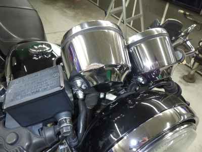 Yamaha SR400 2018