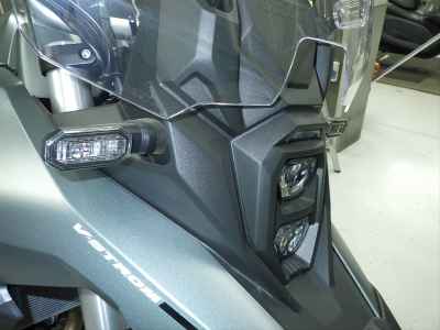 Suzuki V-Strom 800 2025