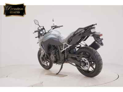 Suzuki V-Strom 800 2025