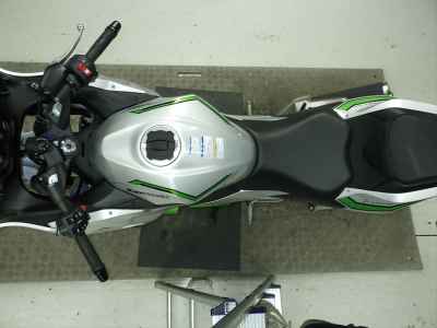 Kawasaki Ninja 7 Hybrid 2025