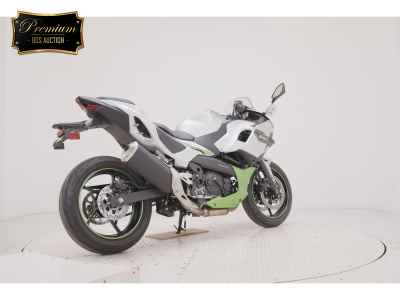 Kawasaki Ninja 7 Hybrid 2025