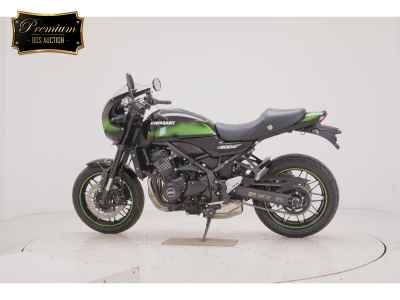 Kawasaki Z900RS Cafe 2025