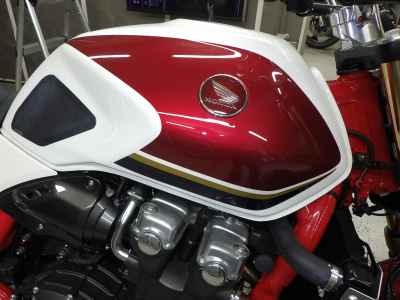 Honda CB1300 Super Boldor 2024