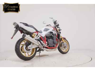 Honda CB1300 Super Boldor 2024