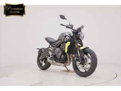 Triumph Trident 660 2025