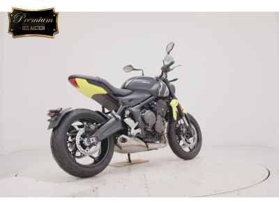 Triumph Trident 660 2025