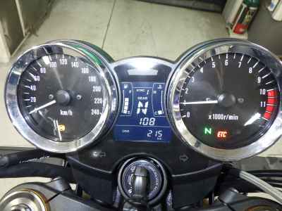 Kawasaki Z900RS SE 2025