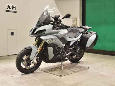 BMW S1000XR 2020
